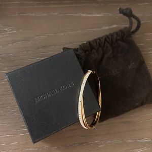 Michael Kors Bracelet Crystallized Criss Cross Bangle